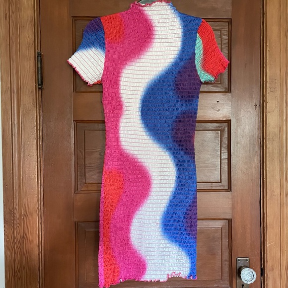 ✖️SOLD✖️NWOT Tyler McGillivary Lea Dress in Atomic print - XS - Picture 4 of 5